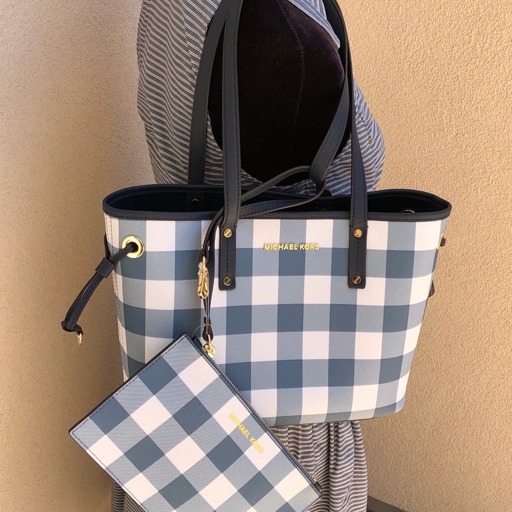 Authentic Michael kors plaid handbag&wristlet set